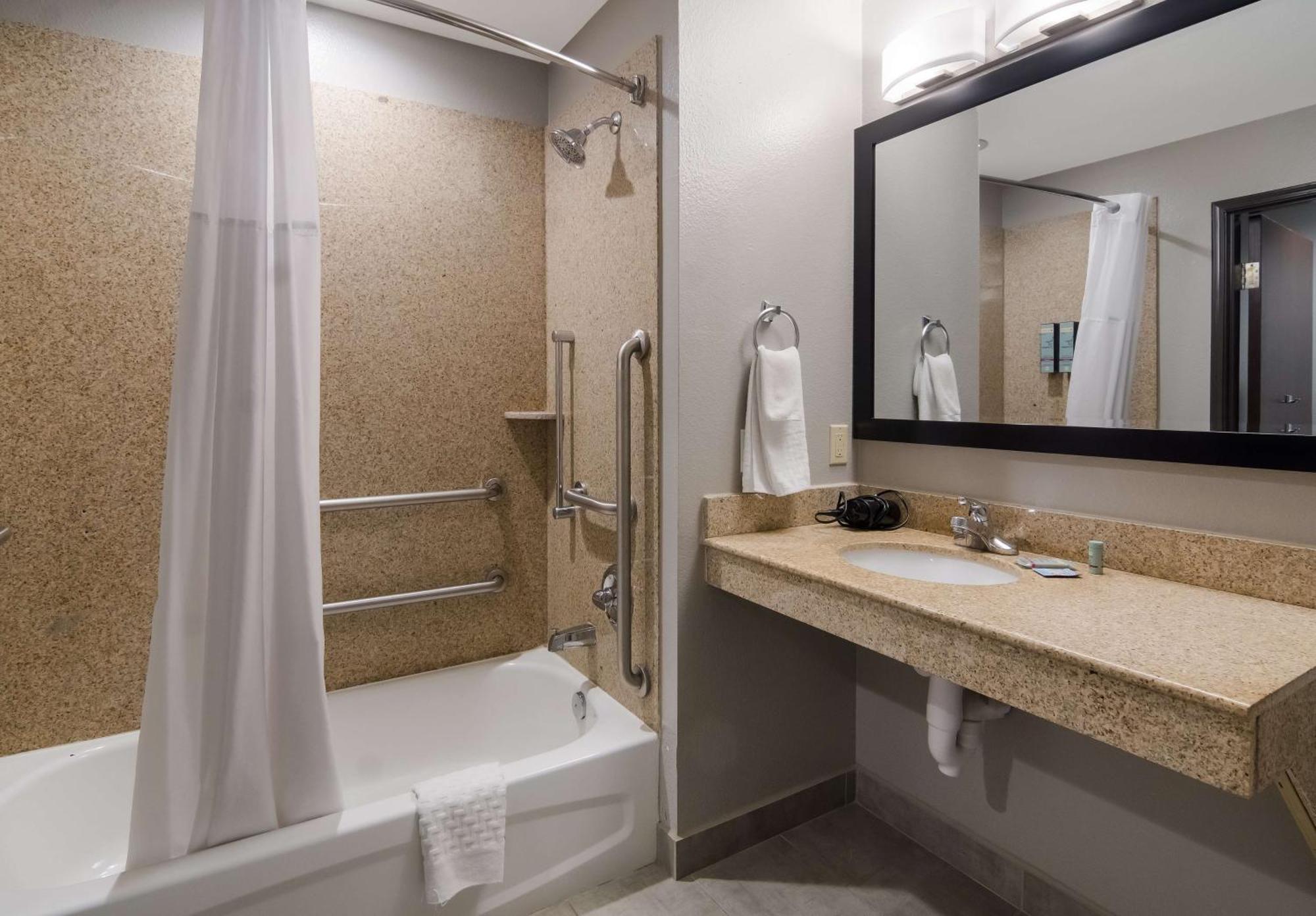 Best Western Eastland Luaran gambar